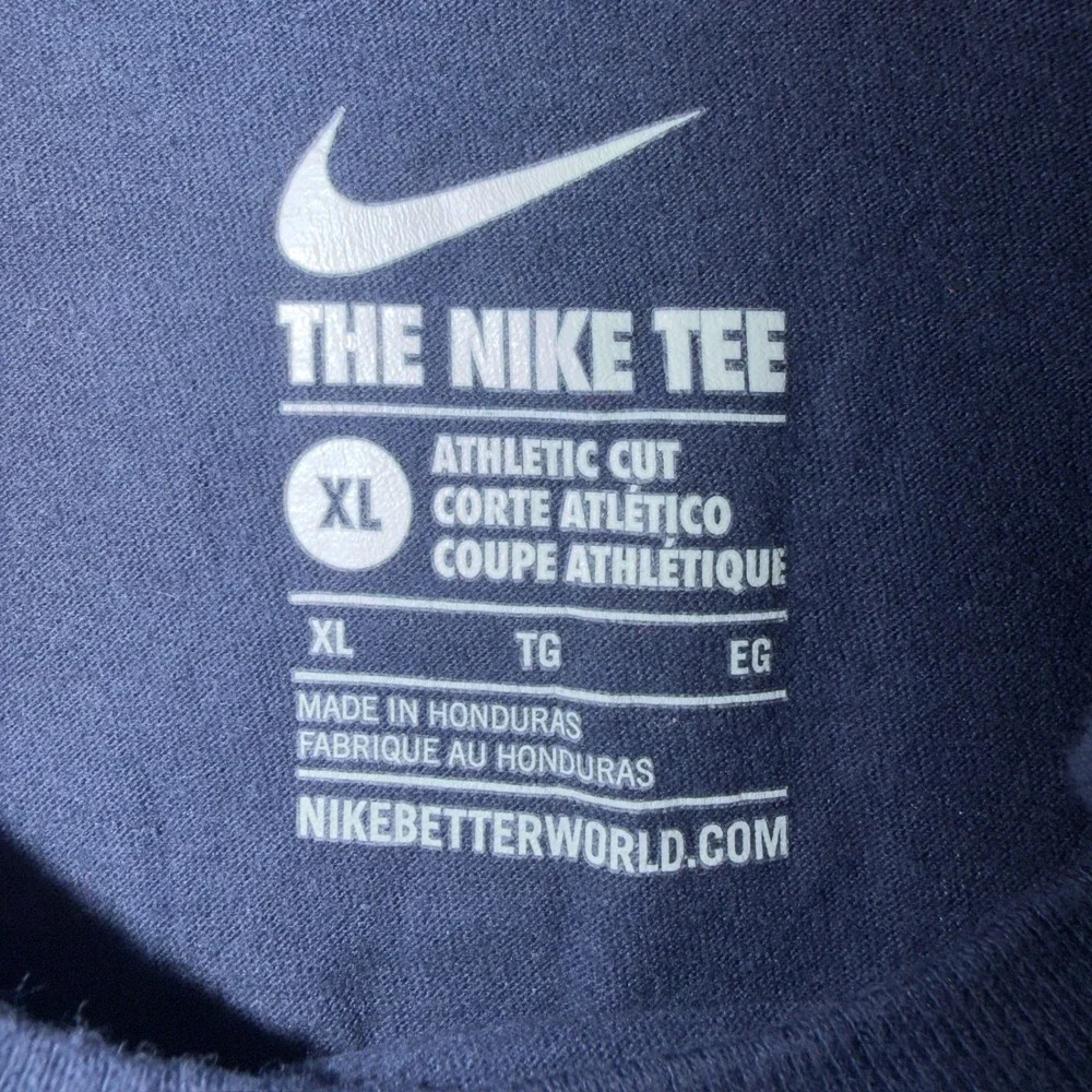 Nike tee julian